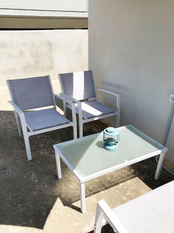 Sunny Micro-Loft Apartment With Outdoor Lounge Bendevis Exterior foto